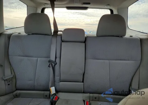 2011 Subaru Forester 2.5X из США, поврежденный, VIN JF2SHABC9BH762862